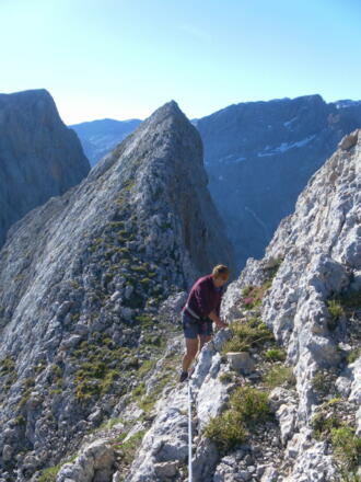 Scharte zwischen Dach und Turm