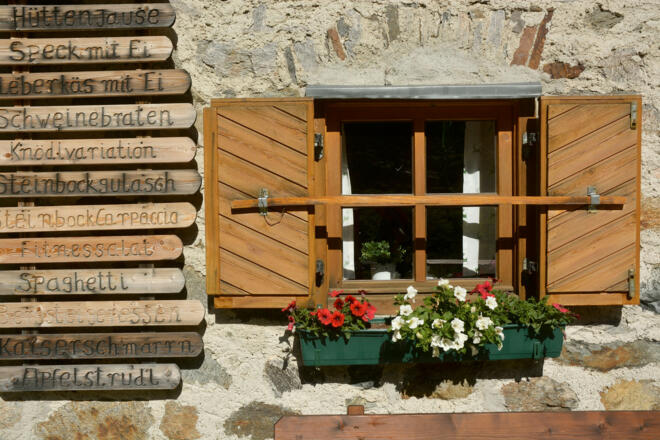 Auszug aus der reichhaltigen Speisekarte der Rüsselsheimer Hütte