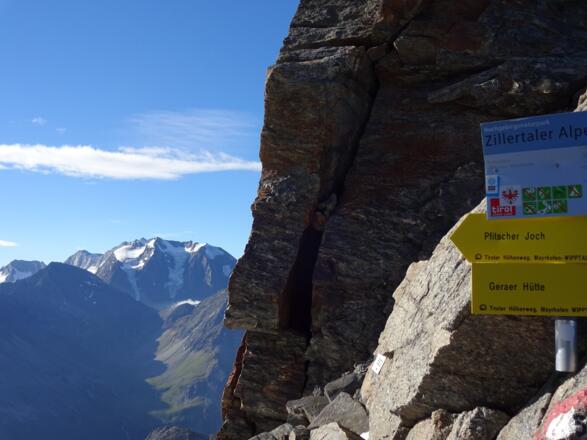 Blick von der Alpeiner Scharte Richtung Süden