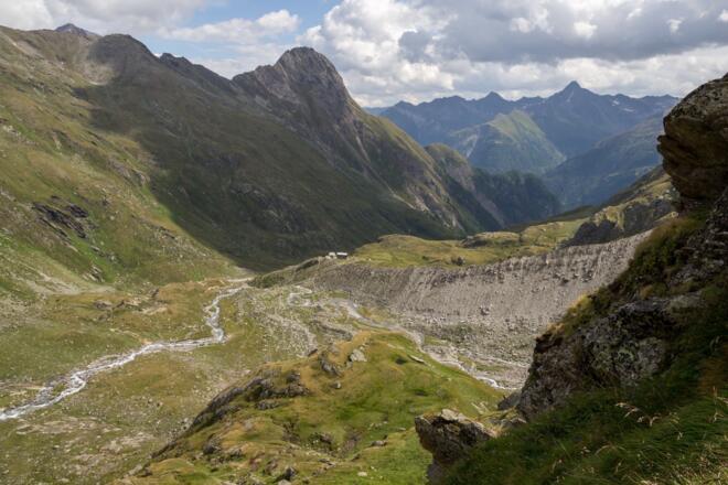 Essen-Rostocker Htt. und Seitenmoräne aus der Ferne