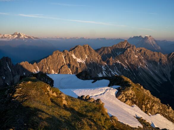 Sonnenaufgang auf der Erlspitze – jedes Frühaufstehen wert!