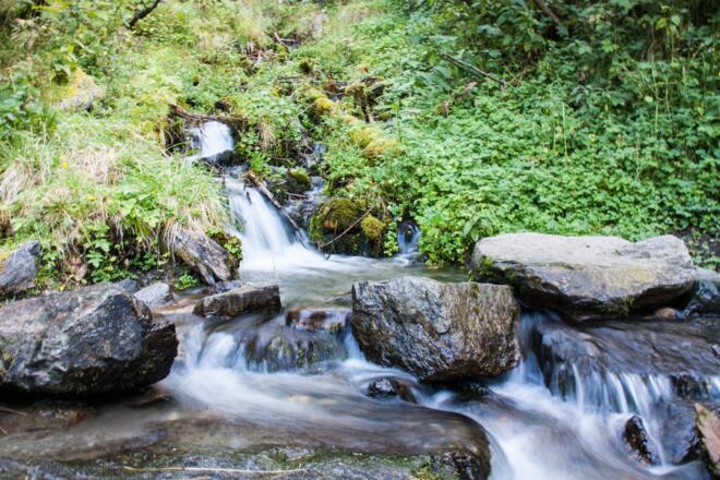 Bach wird überquert