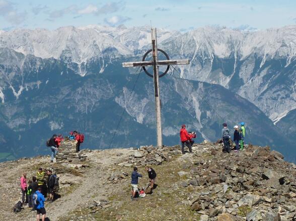 Gipfelkreuz am Glungezer