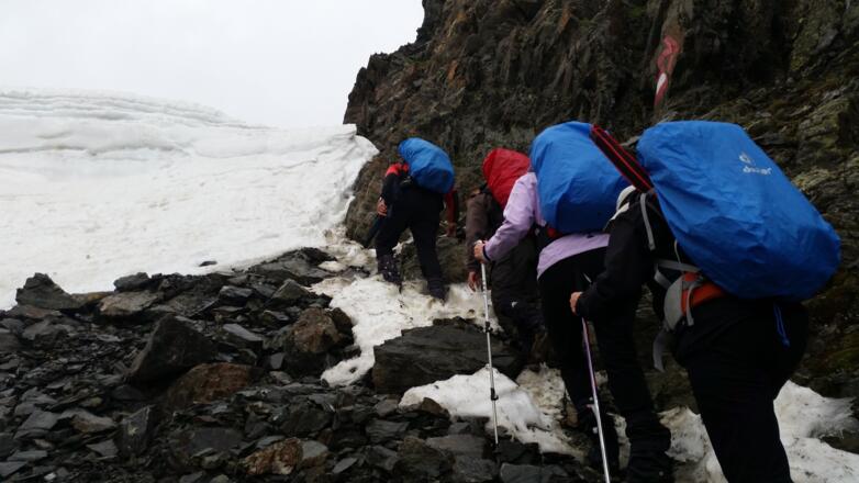 Zischgenschart mit Restschnee.