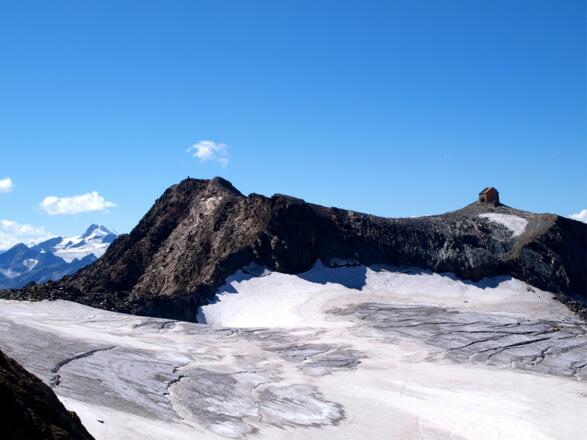 Wütenkarferner mit Hütte ~3090 m