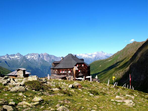 Lasörlinghütte 2296 m