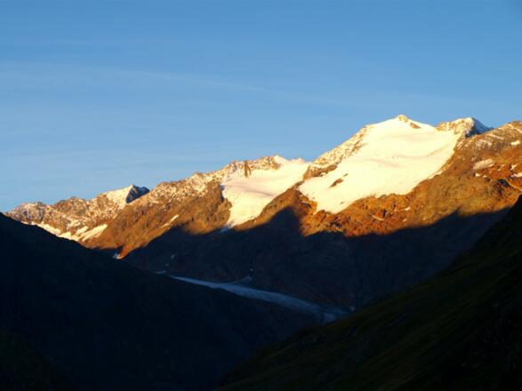 Schalfkogel am Morgen beim Anstieg