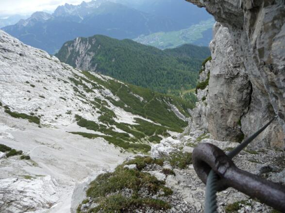 Drahtseilsicherungen am Stiftensteig