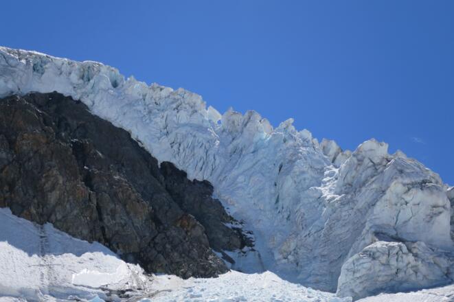 Gletscherbruch unterhalb der Wildspitze Nordwand.