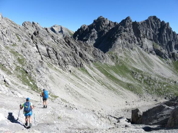 Abstieg zur Steinseehütte