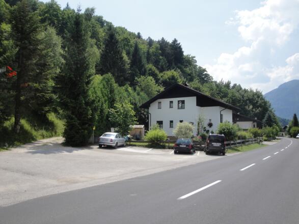Der kleine Parkplatz beim Ausgangspunkt