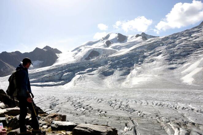 Beeindruckend - Blick von der Seitenmoräne des Gletschers bis zur Wildspitze