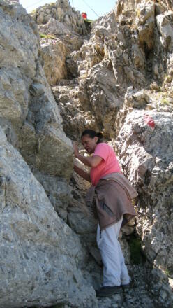 Kurze Klettereinlage zum Gipfel