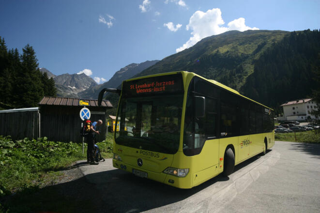 Bushaltestelle am Ende des Pitztals