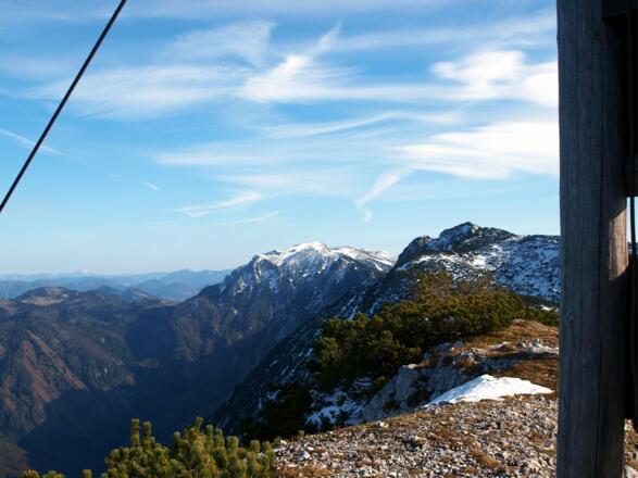 Schillereck 1748m mit Blick zum Nock