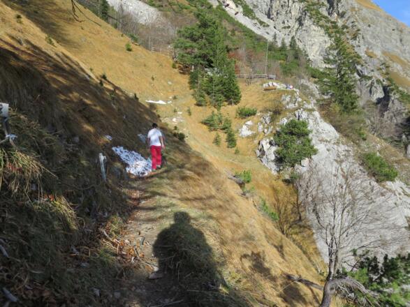 Bis zuletzt bleibt die Hütte gut versteckt.