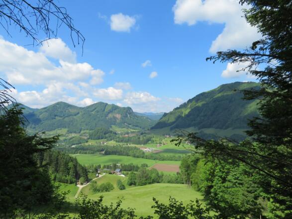 Variante, Abstieg vom Dürren Eck und Blick ins Steyrtal