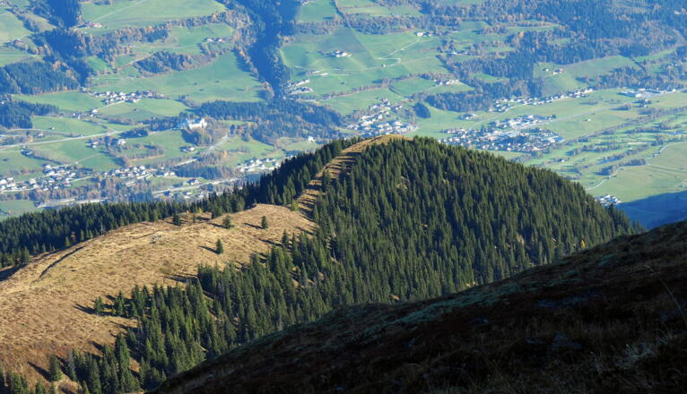 Tiefblick zur Platte und nach Mittersill