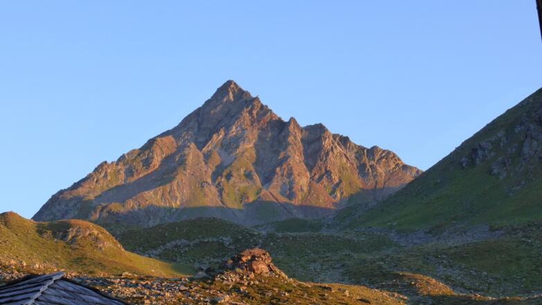 Der Lasörling in der Morgensonne.
