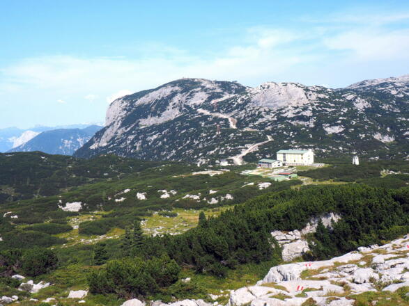 Oberfeldkaserne 1832m mit Krippenstein