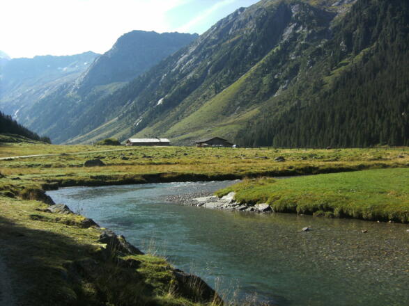 am Wanderweg vom Tauernhaus zur Warnsdorfer Hütte