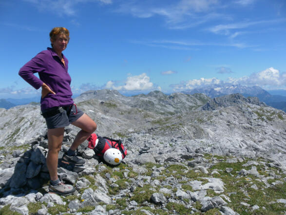 Hiefler Gipfel mit Bleikogel auf der Tennengebirgshochfläche