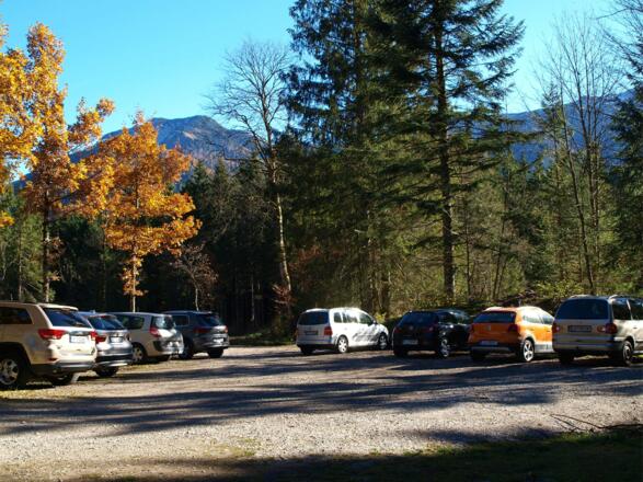 Parkplatz Tunigenwiese ~985m