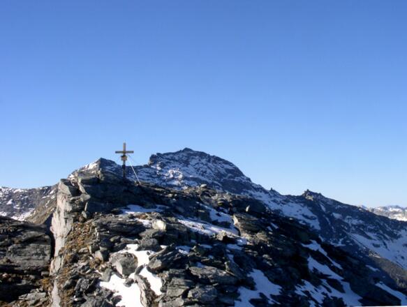 Gipfelkreuz in Sicht 