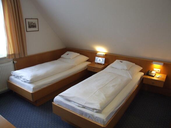 Zweibettzimmer