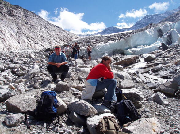 Wanderer auf dem Gletscherweg