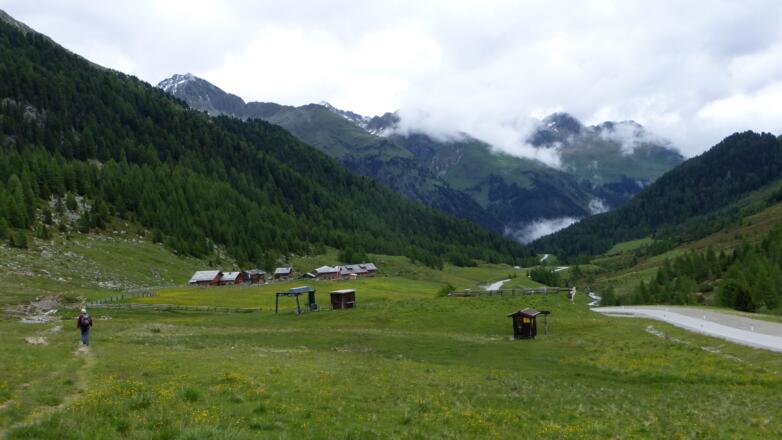 Auf der Staller Alm haben wir die Wahl zwischen zwei Einkehrmöglichkeiten
