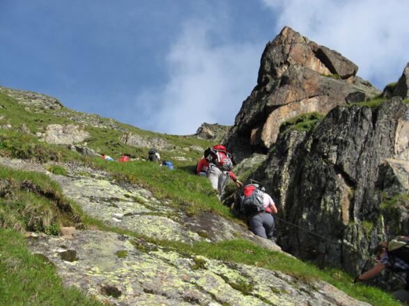 Die erste Schlüsselstelle kurz vor dem Gipfelgrat.