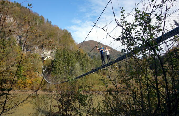 Längste Hängeseilbrücke (115m) Österreichs!