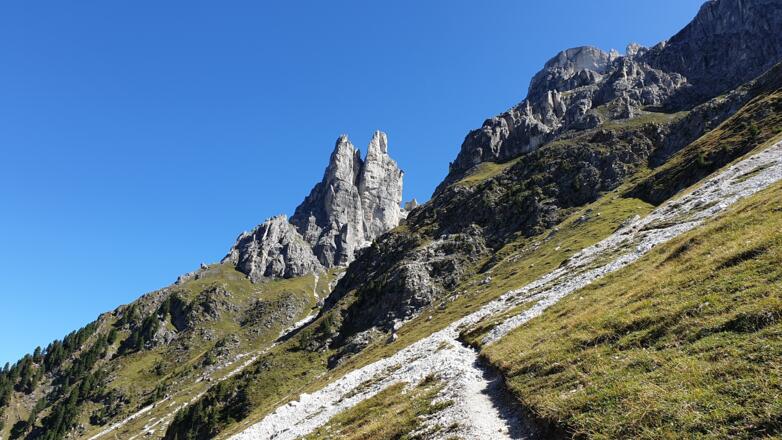 Abstieg zur Autenalm
