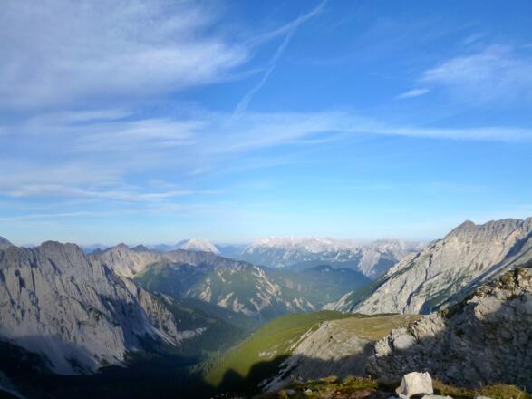 Blick Richtung Grubach und Niederbrandjoch