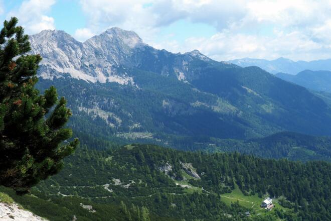 Ende Schlucht, Blick zum Prielschutzhaus und Kleinem Priel