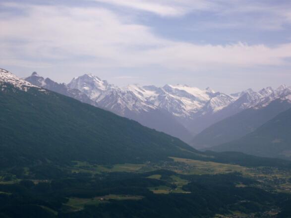 Serles, Habicht, Zuckerhütl und Wilder Pfaff - Das Panorama sucht seinesgleichen.