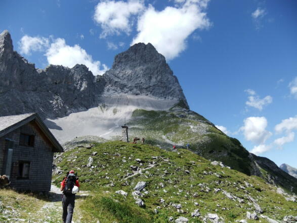 Die Lamsenspitze von der Lamsenjochhütte aus
