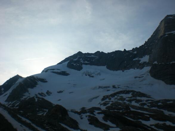 Olperer mit Olpererferner und Eisbruch