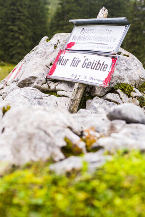 dem Weg zur Pyramidenspitze folgen wir bis wir an die Winkelalm gelangen