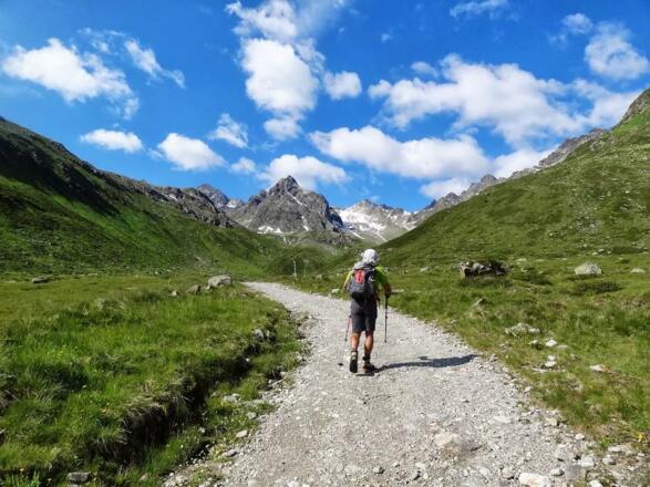 Start entlang des Kromerbaches