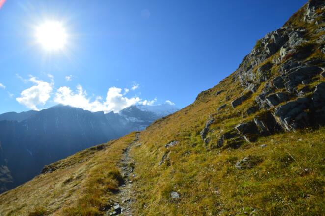 Was für einTraumtag - Kurz vor der Gleiwitzer Hütte noch mal ein Blick zurück zum Hohen Tenn - und dann ab zur Brotzeit