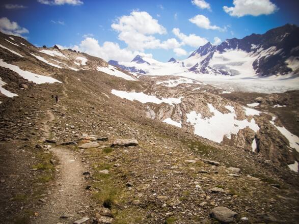 Links Hochwildehaus, Mitte Falschungspitze