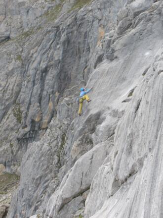 Route 10, Search for the Hold