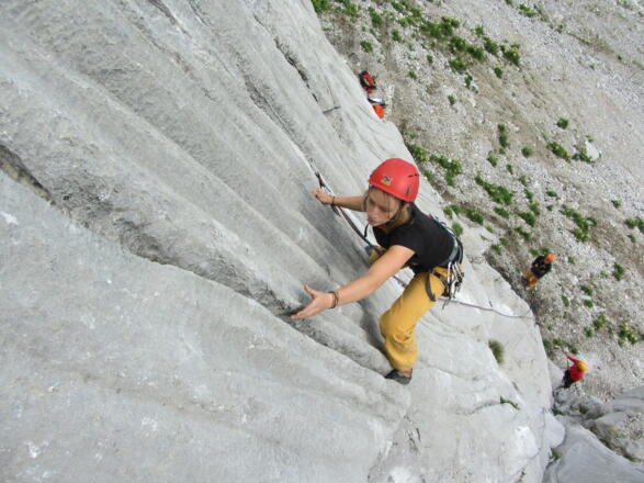 Route 12, Ab durch die Rille