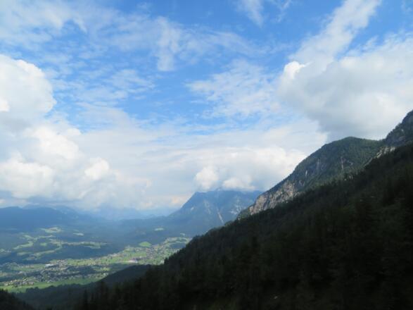 Blick entlang des Ramsaugebirges aus dem Kesselgraben 