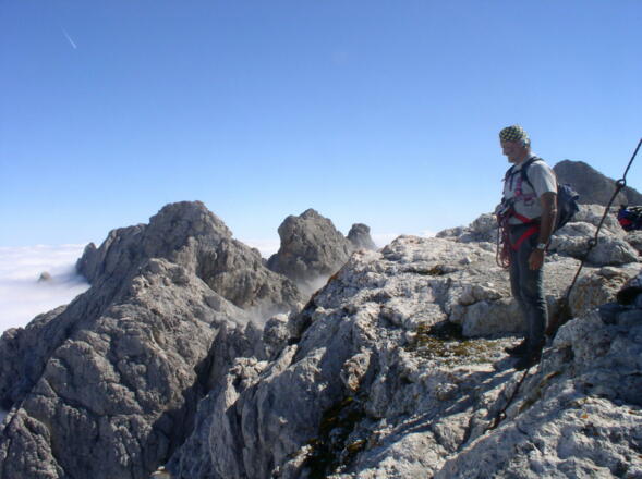 Felsszenerie am Roten Turm