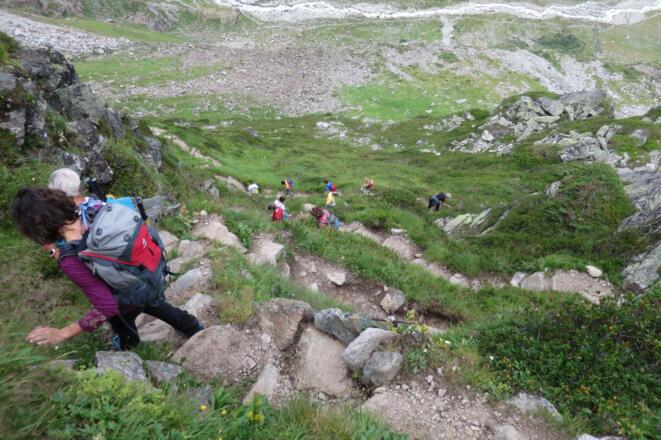 Hier der Aufstieg zwischen den beiden Karen.