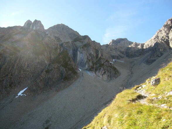 Gasillschlucht mit Parseierspitze (halbrechts) 3036m