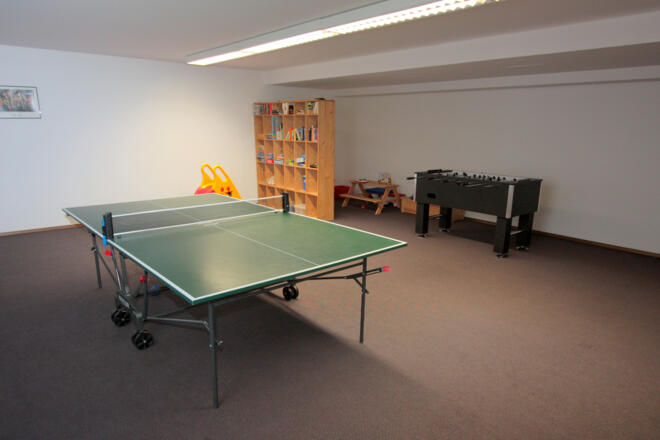 Hobbykeller Tischtennis und Kicker